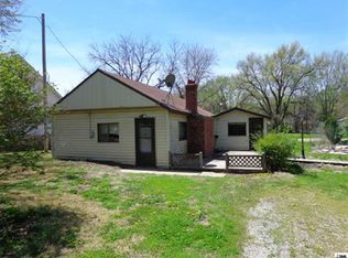 1919 NE Madison St, Topeka, KS 66608