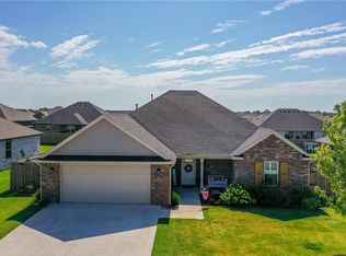 958 Trailwood St, Springdale, AR 72762