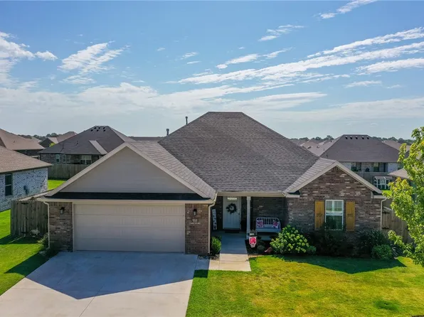 958 Trailwood St, Springdale, AR 72762