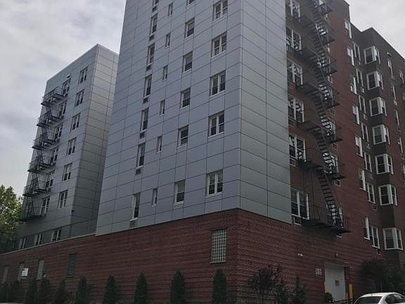 3rd image of 36 Hamilton Ave APT 5F