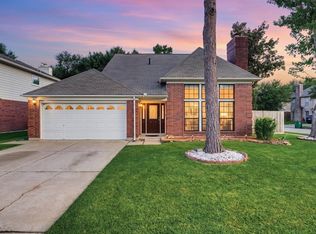 1402 Thornwood Ln, Houston, TX 77062