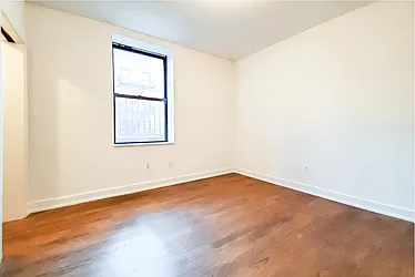 Rented by Warburg