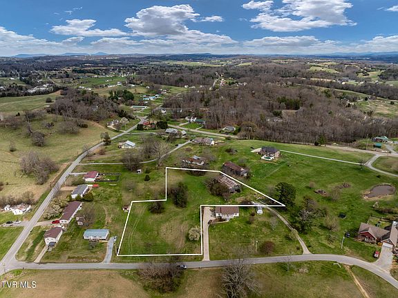 3rd image of 11 Jimmy Johnston Rd