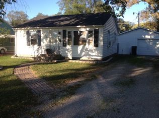 809 Sparks Ave, Cahokia, IL 62206