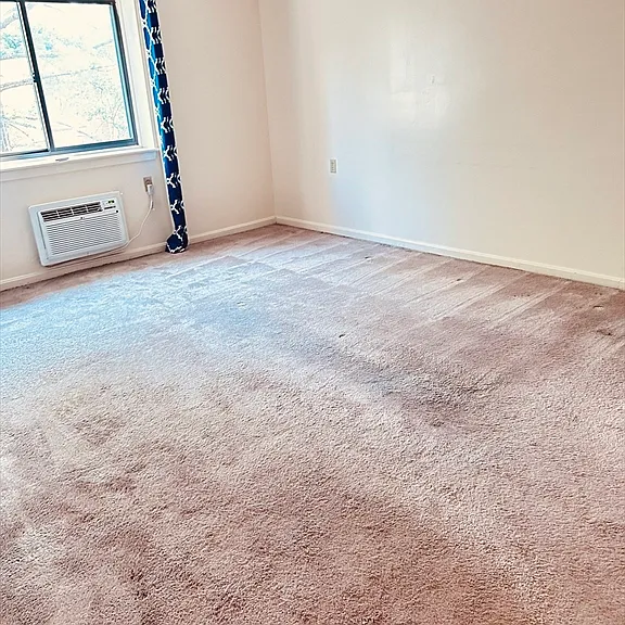 4975 Washington St #301 — Photo 6