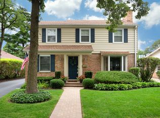 1814 Maple Ave, Northbrook, IL 60062