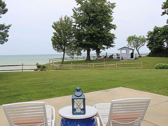 5th image of 9026 Shore Dr