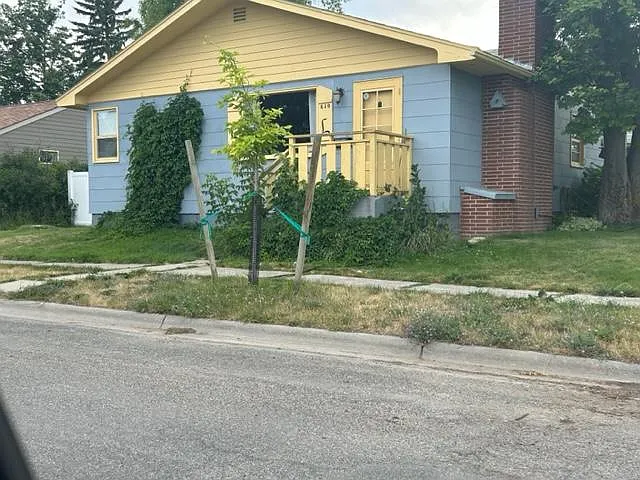 630 N Hoback St — Photo 1