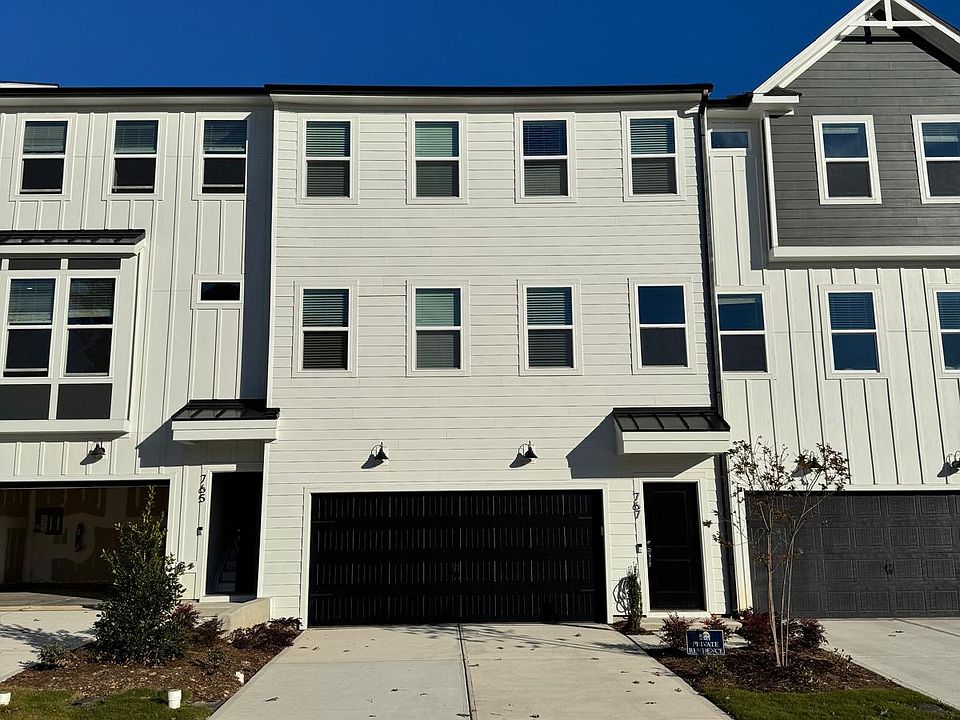 1st image of 767 Larkspur Bowl Way