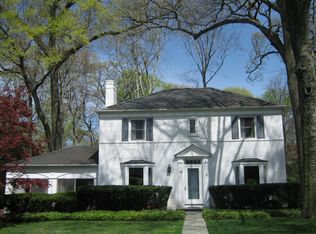 188 Rockwood Rd, Manhasset, NY 11030