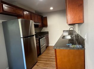 1352 Drake Dr #B-C, Davis, CA 95616