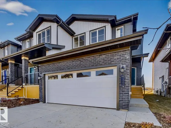 2636 62nd St SW, Edmonton, AB T6X 0C1