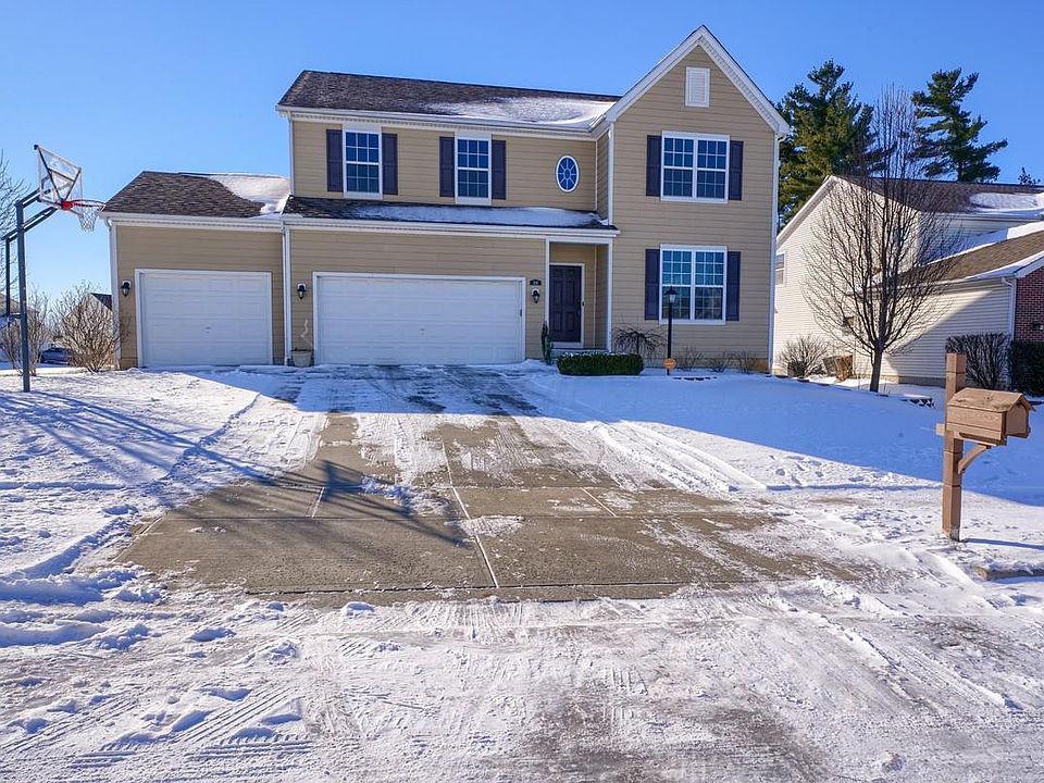 1st image of 305 Lillian Dr