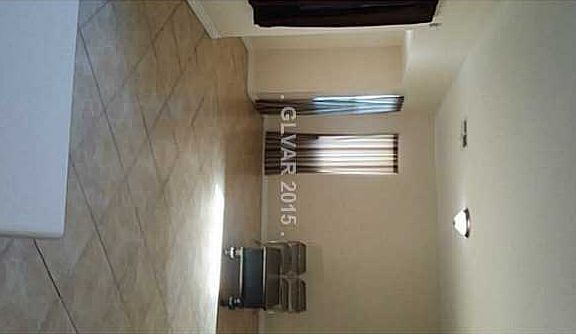4th image of 4212 Capri Canyon Ct