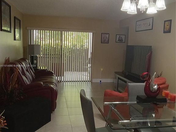 3rd image of 9433 Fontainebleau Blvd APT 111