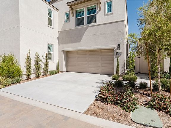 4th image of 4101 S Sunflower Paseo