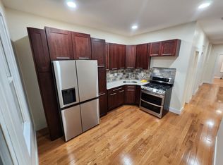 203 Custer Ave, Jersey City, NJ 07305
