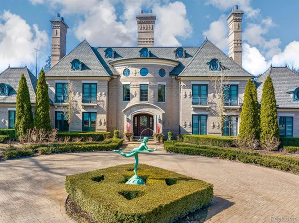 1343 Orchard Ridge Rd, Bloomfield Hills, MI 48304