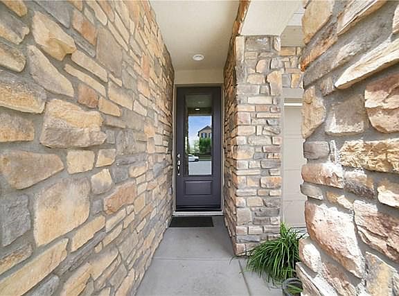 4th image of 16184 Freshwater Ln