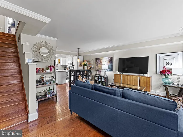 3812 Keller Ave — Photo 4