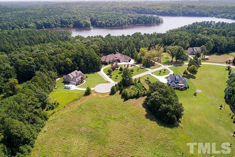 1st image of 9917 Homestead Lake Dr