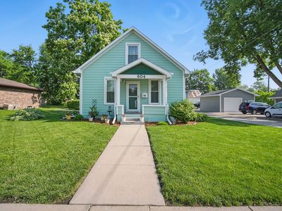 604 W 2nd Ave, Indianola, IA, 50125