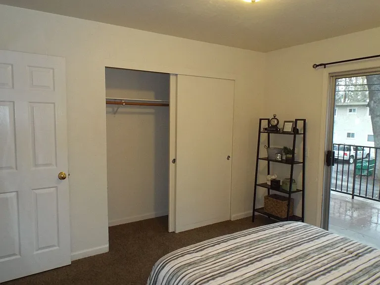 0605 - 303 Hickory St — Photo 13