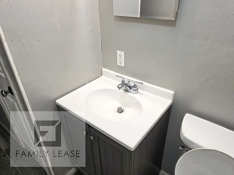 307 Melvin Dr — Photo 18