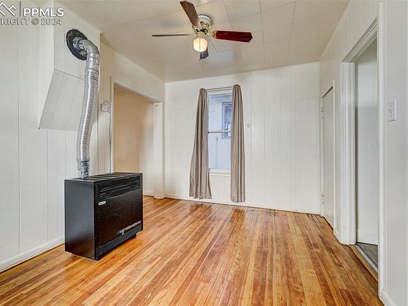 colorado-springs-colorado-243806642 picture