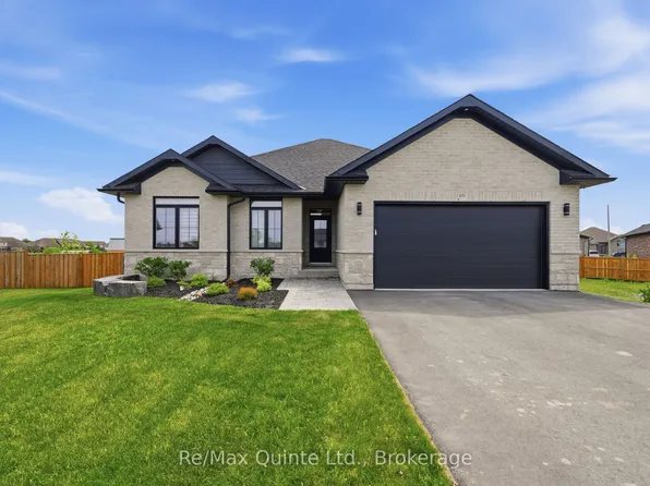 110 Raycroft Dr, Belleville, ON K8N 0R4