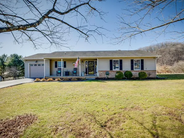 17374 Ashley Hill Cir, Abingdon, VA 24211