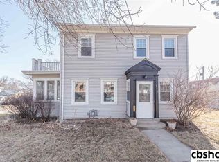 319 N 48th St, Omaha, NE 68132