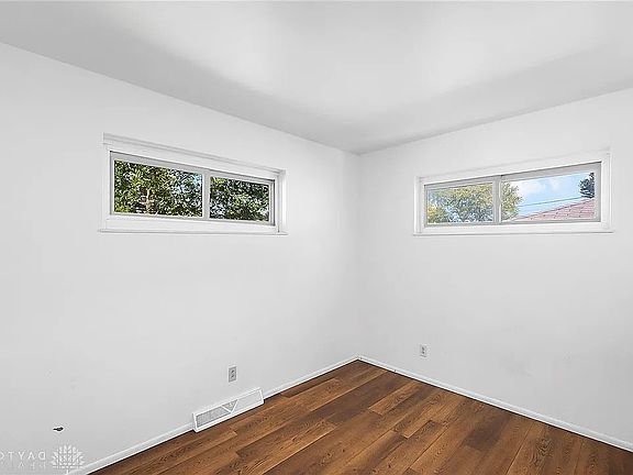 5th image of 1125 Tip Top Ave #1