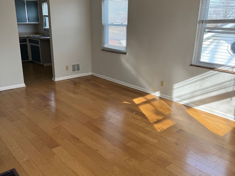 1st image of 3078-3080 Steele Ave