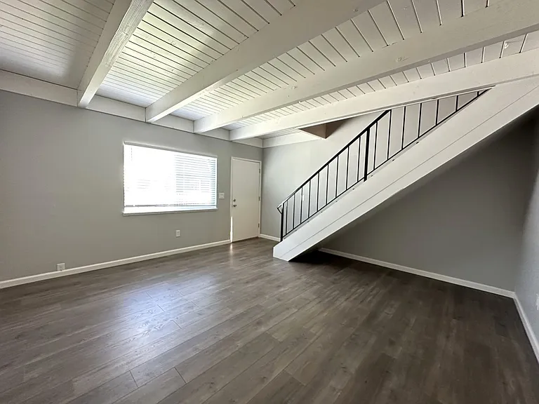 3268-3278 Blue Ridge Circle — Photo 10