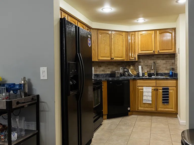 166 Jamestown Rd — Photo 19