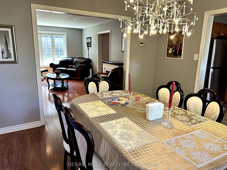 54 Mayfair Dr N #SE — Photo 12