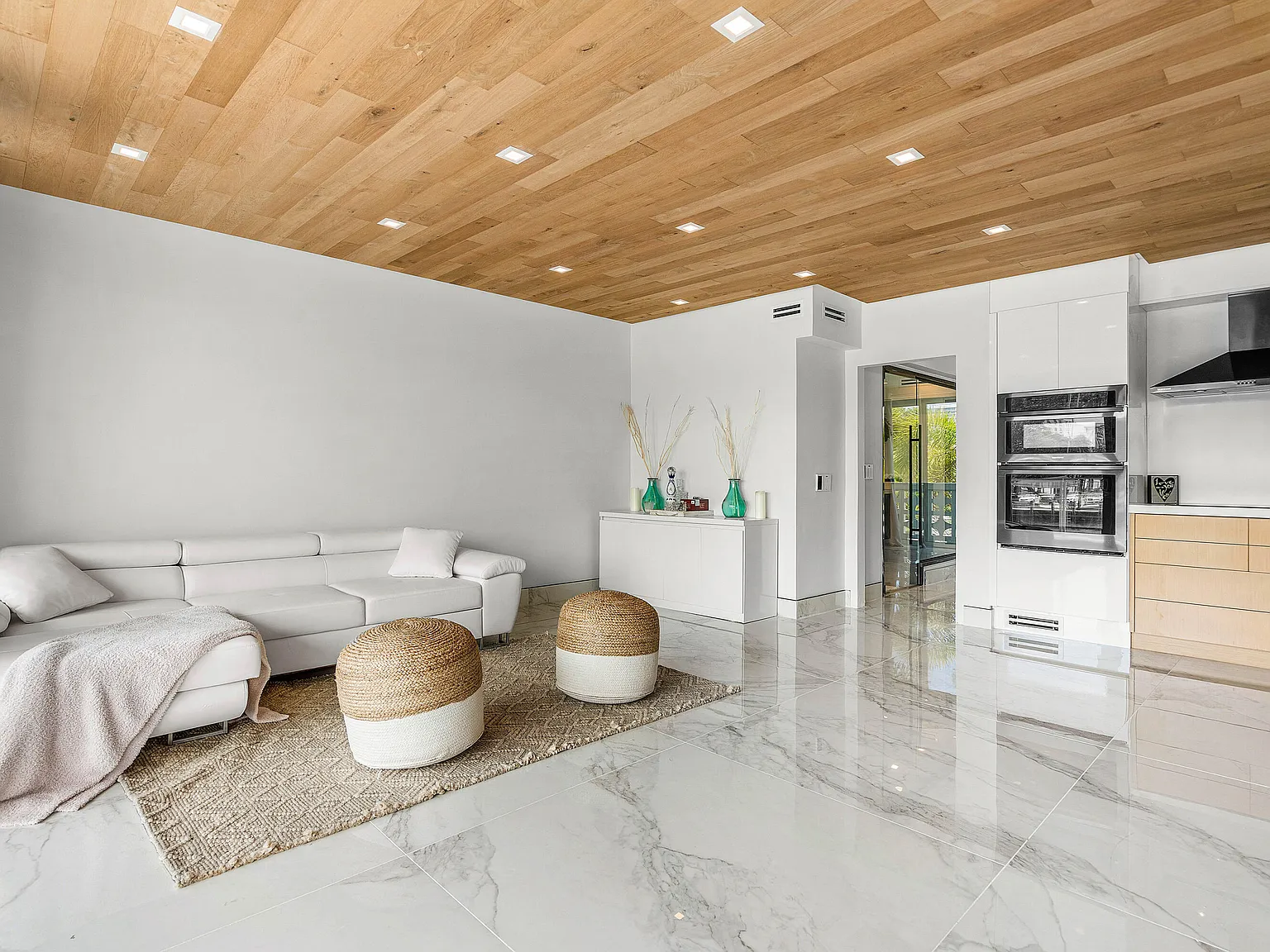 1 bed, 1.0 bath, 535 sqft, $3,500 — Photo 4
