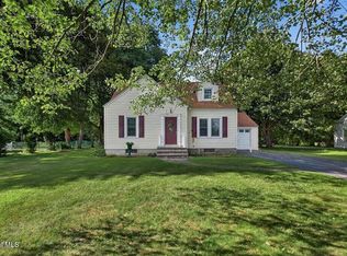 180 Lake Hill Rd, Burnt Hills, NY 12027