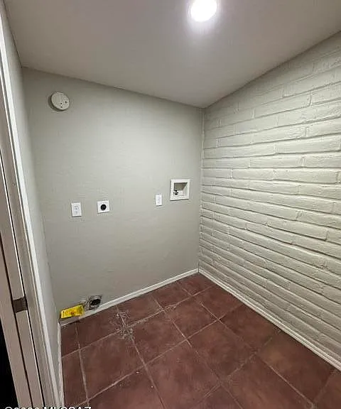 6940 E Julia St — Photo 8