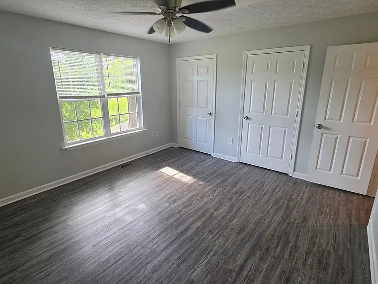 134 Point Place Dr — Photo 56