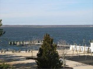 36 Bayview Ave, Beach Haven, NJ 08008