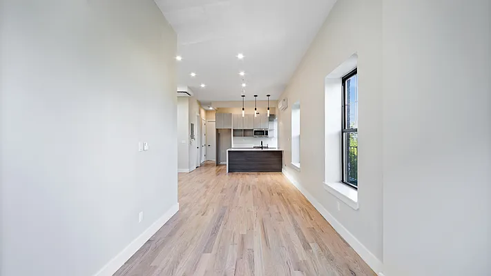 Rented by Nooklyn NYC LLC | media 24