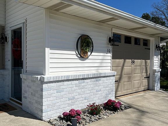 2nd image of 10 Poplar Ave