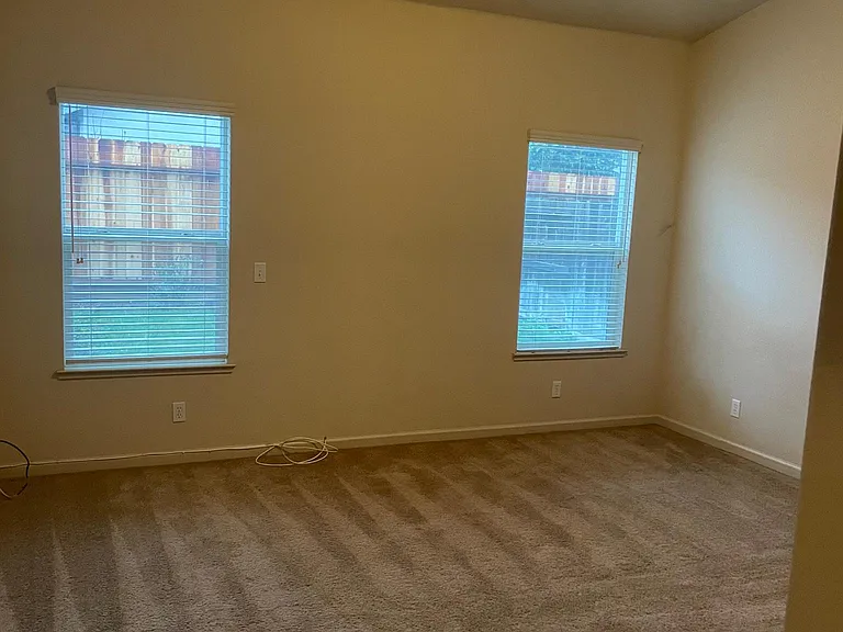 3309 S Rose Brook Dr — Photo 22