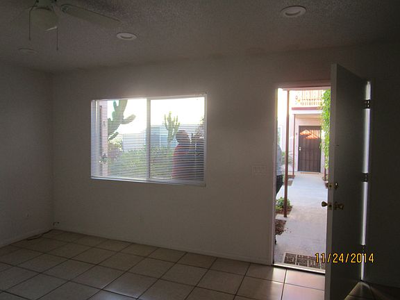 3rd image of 725 Boulevard Ave APT B
