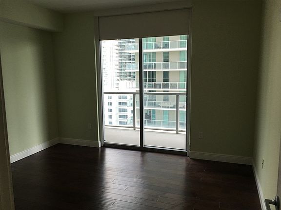 3rd image of 1111 SW 1st Ave APT 1915-N