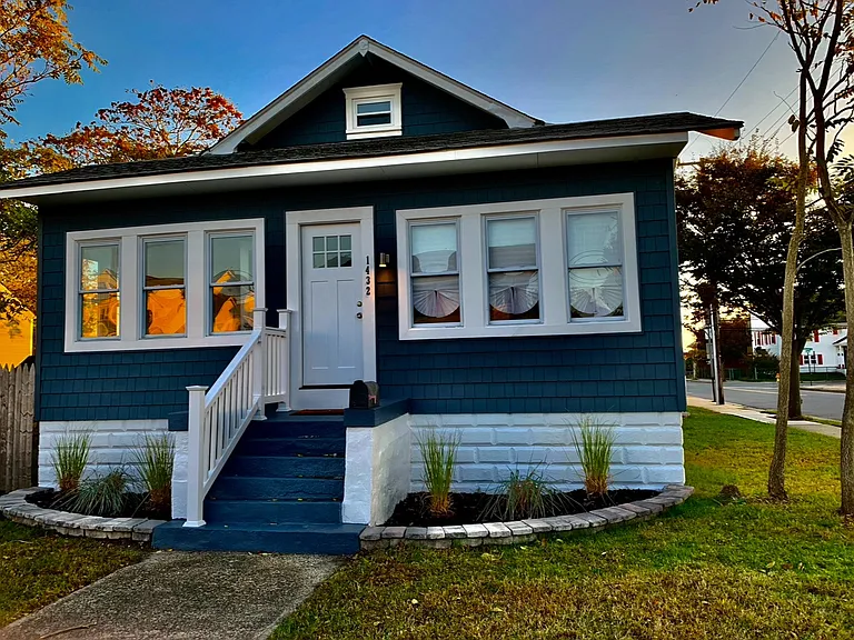 Emerson Ave — Photo 1