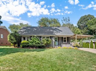 5521 Murrayhill Rd, Charlotte, NC 28210