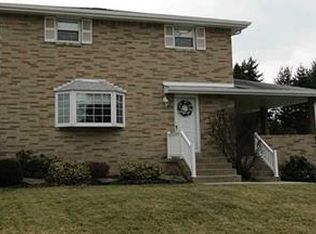 110 Tannen Dr, Pittsburgh, PA